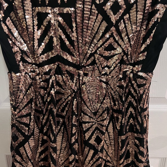 BloomChic Geometric Sequin Dolman Sleeve Midi Dress NWT sz 10, 22-24 women’s - Picture 9 of 12